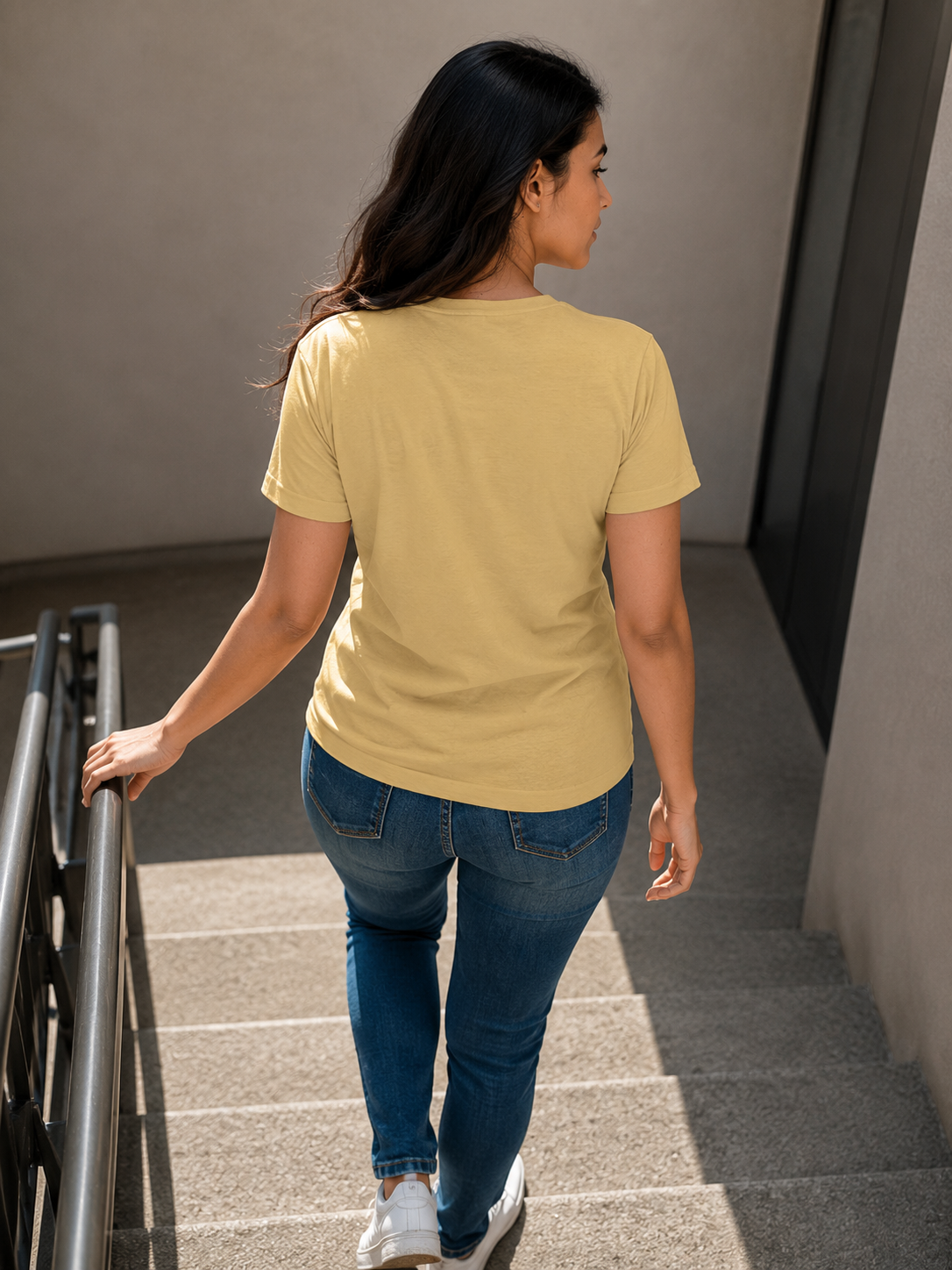Women's Basic Short Sleeve Crew Neck T-Shirt